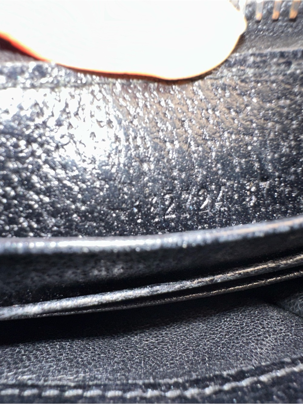 Gucci Black GG Monogram Zip Wallet - Picture 8 of 9